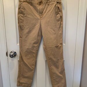 Gap Hi-Rise Girlfriend Khaki